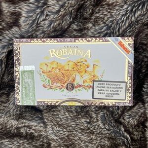 Vegas Robaina Cigar Box